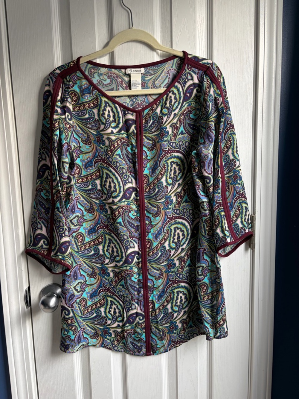 Tanner 100% Silk Paisley Print 3/4 Sleeve Tunic Blouse Size 8